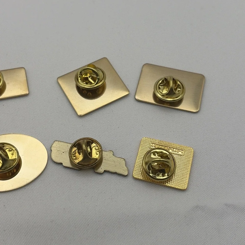 Lot Of 8 KFC Kentucky Fried Chicken Fast Food Chain‎ Lapel Hat Pins